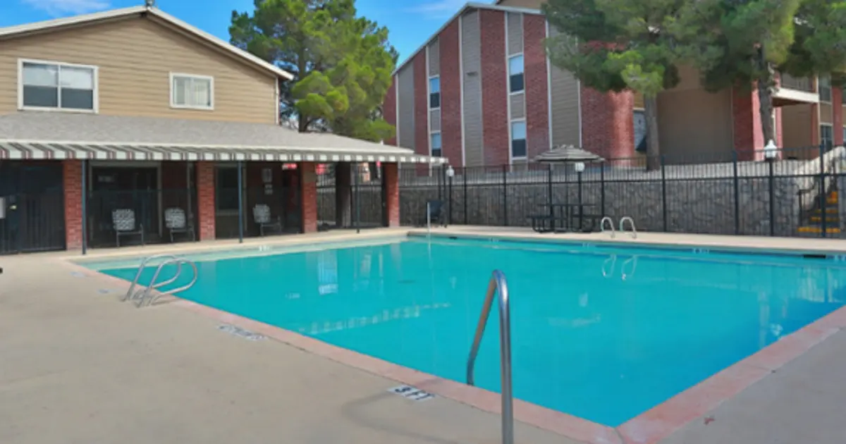 Home Las Lomas Apartments